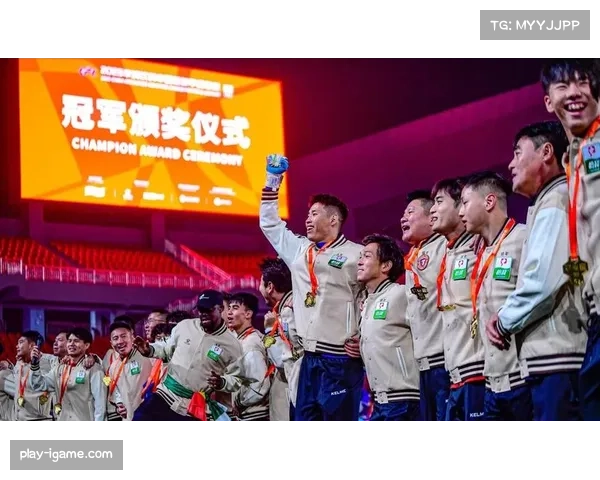 辽宁铁人主场战术执行到位，上半场快速两球确立领先优势